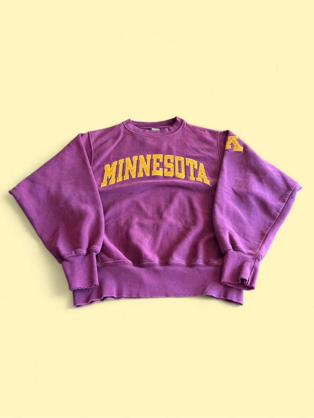 Vintage Minnesota Golden Gophers University Sweatshirt Women’s S Oversized Faded